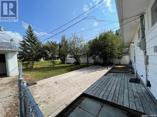 63 Yarnton Crescent, Regina, SK - Outdoor With Deck Patio Veranda