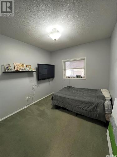 456 Byars Bay N, Regina, SK - Indoor Photo Showing Bedroom