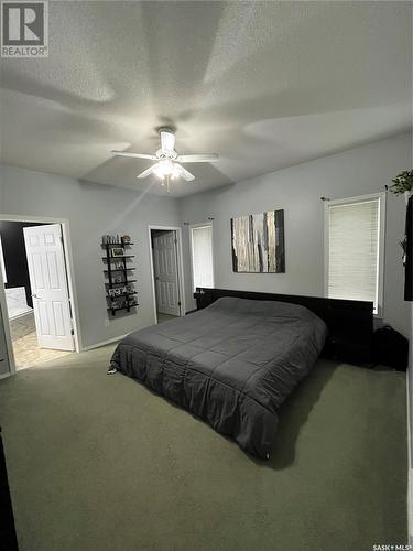 456 Byars Bay N, Regina, SK - Indoor Photo Showing Bedroom