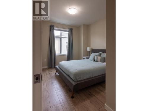 388 Eckhardt Avenue E Unit# 106, Penticton, BC - Indoor Photo Showing Bedroom