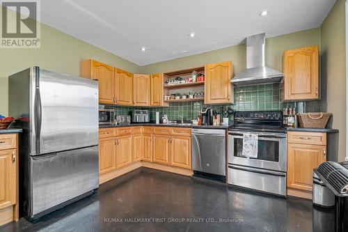 92 Orange Street, Cobourg, ON - Indoor Photo Showing Kitchen