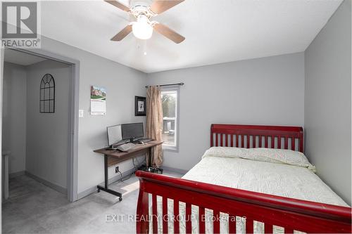 18224 Telephone Road, Quinte West, ON - Indoor Photo Showing Bedroom