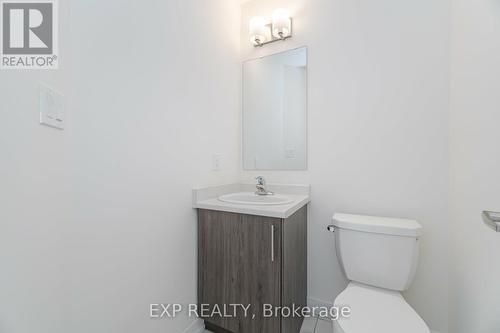 1545 Rose Way, Milton (Cobban), ON - Indoor Photo Showing Bathroom