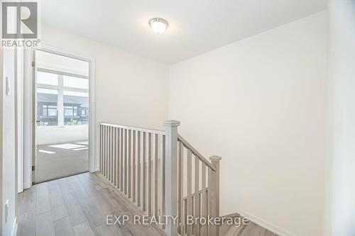 1545 Rose Way, Milton (Cobban), ON - Indoor Photo Showing Other Room