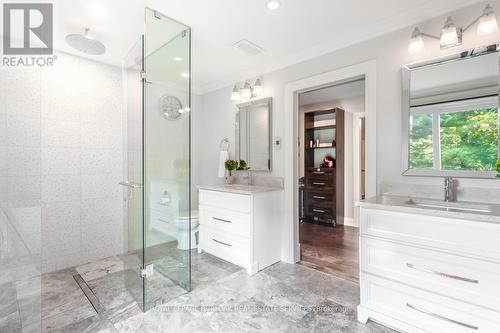 213 Penn Drive, Burlington (Roseland), ON - Indoor Photo Showing Bathroom