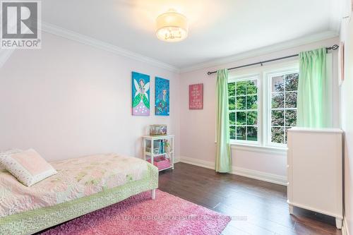 213 Penn Drive, Burlington, ON - Indoor Photo Showing Bedroom