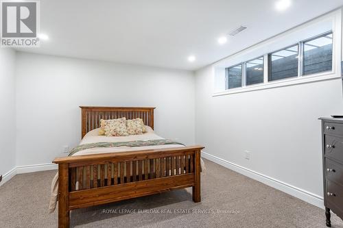 213 Penn Drive, Burlington (Roseland), ON - Indoor Photo Showing Bedroom