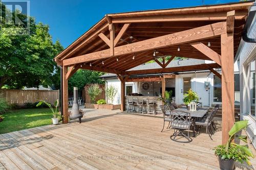 213 Penn Drive, Burlington, ON - Outdoor With Deck Patio Veranda