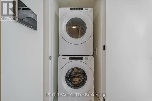 414 - 335 Wheat Boom Drive, Oakville, ON - Indoor Photo Showing Laundry Room