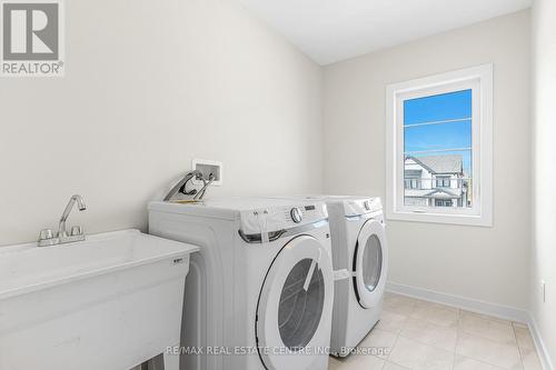 240 Eastbridge Avenue E, Welland, ON - Indoor Photo Showing Laundry Room