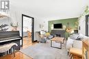 32 David Street, London, ON  - Indoor Photo Showing Living Room With Fireplace 