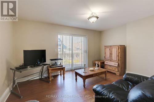 19 Grace Street, Toronto (Trinity-Bellwoods), ON - Indoor Photo Showing Living Room