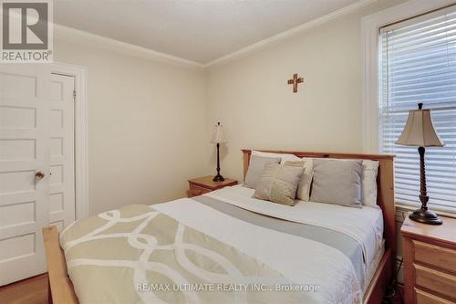 19 Grace Street, Toronto (Trinity-Bellwoods), ON - Indoor Photo Showing Bedroom