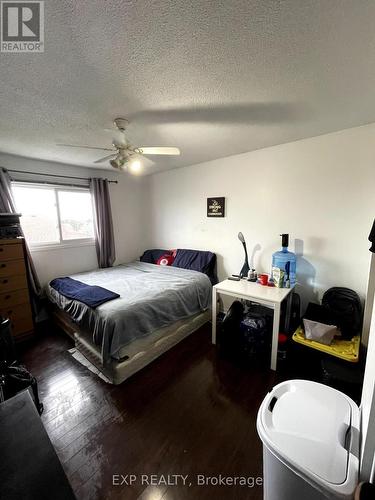 1648 Pepperwood Gate, Pickering, ON - Indoor Photo Showing Bedroom