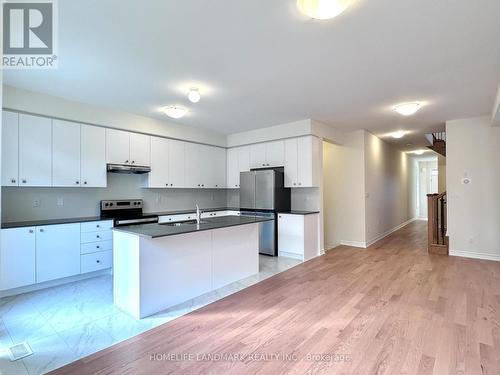 1025 Pisces Trail, Pickering, ON - Indoor Photo Showing Kitchen With Stainless Steel Kitchen