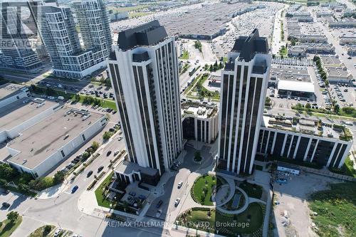 1702 - 9075 Jane Street W, Vaughan, ON - Outdoor With View