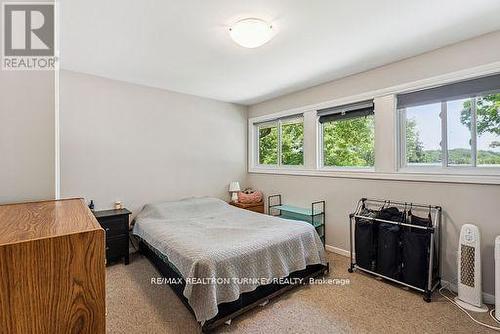 380 Penn Avenue, Newmarket (Bristol-London), ON - Indoor Photo Showing Bedroom