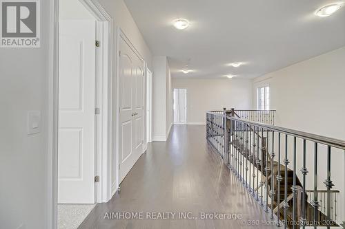 67 Menotti Drive, Richmond Hill, ON - Indoor Photo Showing Other Room