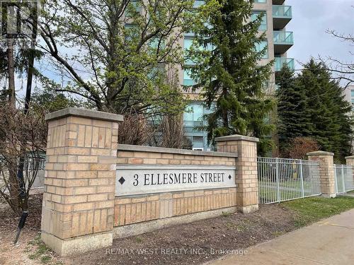 509 - 3 Ellesmere Street, Richmond Hill, ON - Outdoor