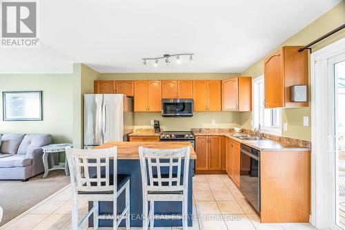 231 Atkinson Street, Clearview (Stayner), ON - Indoor Photo Showing Kitchen With Double Sink