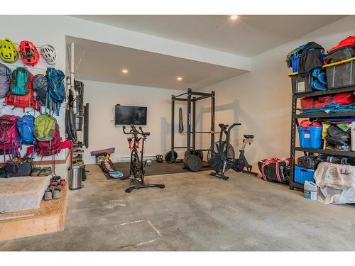 810 White Tail Drive, Rossland, BC - Indoor Photo Showing Gym Room