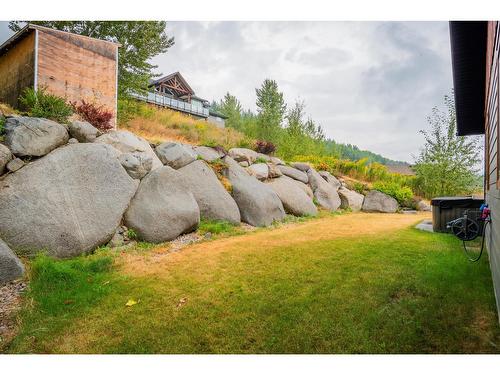 810 White Tail Drive, Rossland, BC - Outdoor