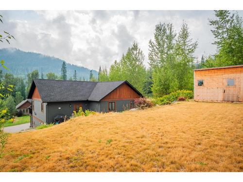 810 White Tail Drive, Rossland, BC - Outdoor With Exterior