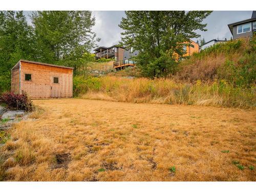 810 White Tail Drive, Rossland, BC - Outdoor