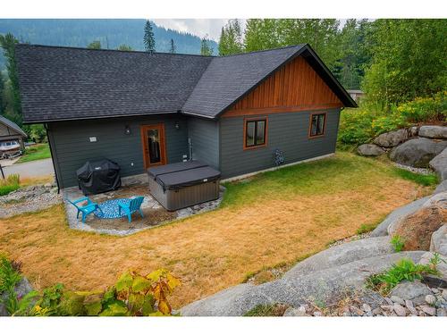 810 White Tail Drive, Rossland, BC - Outdoor With Exterior