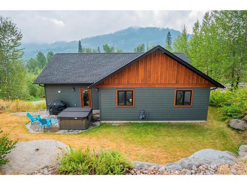 810 White Tail Drive, Rossland, BC - Outdoor