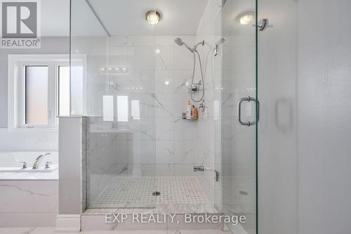 18 Prairie Creek Crescent, Brampton (Bram West), ON - Indoor Photo Showing Bathroom