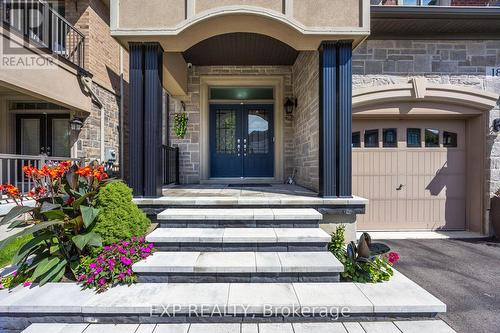 18 Prairie Creek Crescent, Brampton (Bram West), ON - Outdoor With Facade