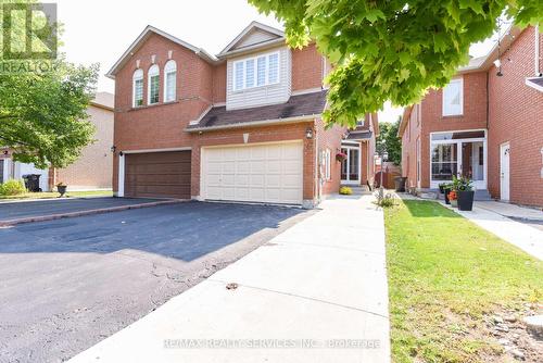 47 Lauraglen Crescent, Brampton (Fletcher'S Creek South), ON - Outdoor With Facade