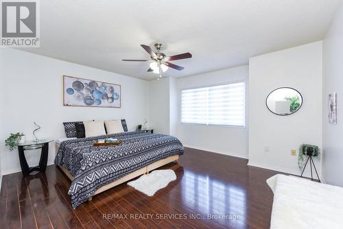 47 Lauraglen Crescent, Brampton (Fletcher'S Creek South), ON - Indoor Photo Showing Bedroom