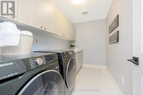 475 Violet Gate, Milton, ON - Indoor Photo Showing Laundry Room