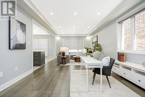 475 Violet Gate, Milton, ON - Indoor Photo Showing Dining Room