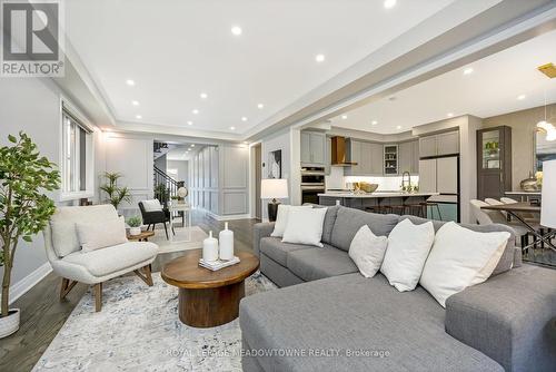 475 Violet Gate, Milton, ON - Indoor Photo Showing Living Room