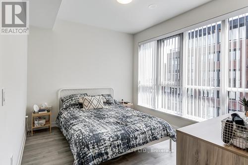 718 - 2300 St Clair Avenue W, Toronto (Junction Area), ON - Indoor Photo Showing Bedroom