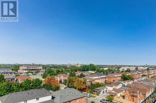 718 - 2300 St Clair Avenue W, Toronto (Junction Area), ON - Outdoor With View