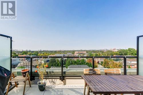 718 - 2300 St Clair Avenue W, Toronto (Junction Area), ON - Outdoor With View