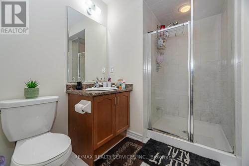 20 Vontress Street, Brampton (Sandringham-Wellington), ON - Indoor Photo Showing Bathroom