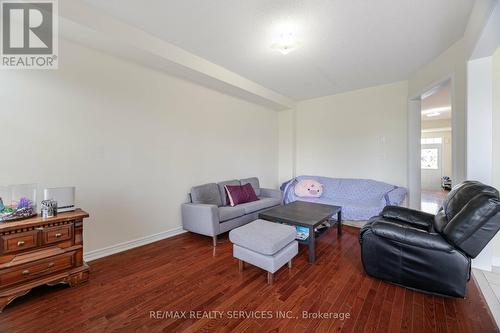 20 Vontress Street, Brampton, ON - Indoor Photo Showing Living Room