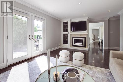 996 Cresthampton Lane, Mississauga, ON - Indoor With Fireplace