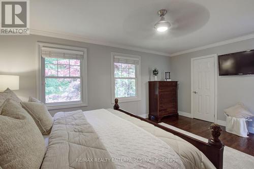 996 Cresthampton Lane, Mississauga, ON - Indoor Photo Showing Bedroom