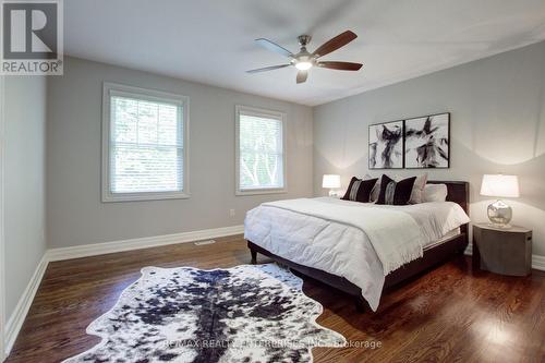 996 Cresthampton Lane, Mississauga, ON - Indoor Photo Showing Bedroom