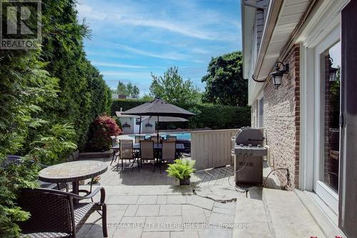 996 Cresthampton Lane, Mississauga, ON - Outdoor With Deck Patio Veranda