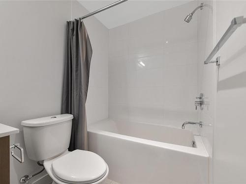 311-290 Wilfert Rd, View Royal, BC - Indoor Photo Showing Bathroom