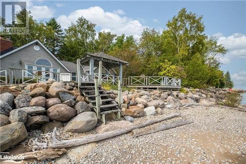 86 Lakeshore Drive, Thornbury, ON - Outdoor