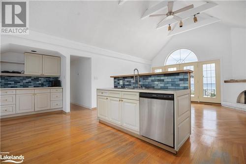 86 Lakeshore Drive, Thornbury, ON - Indoor Photo Showing Kitchen