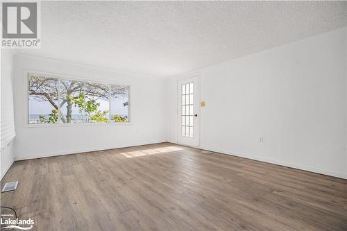 86 Lakeshore Drive, Thornbury, ON - Indoor